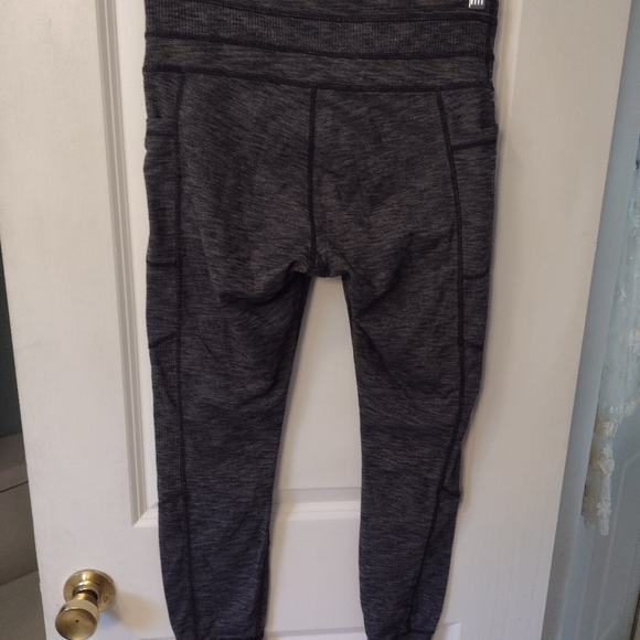 Athleta Grey Excursion Tight Jogger Hybrid Size Medium - Picture 6 of 9